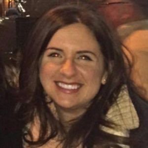 Meet your Posher, Dee